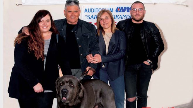 Tutti donatori (cane compreso)